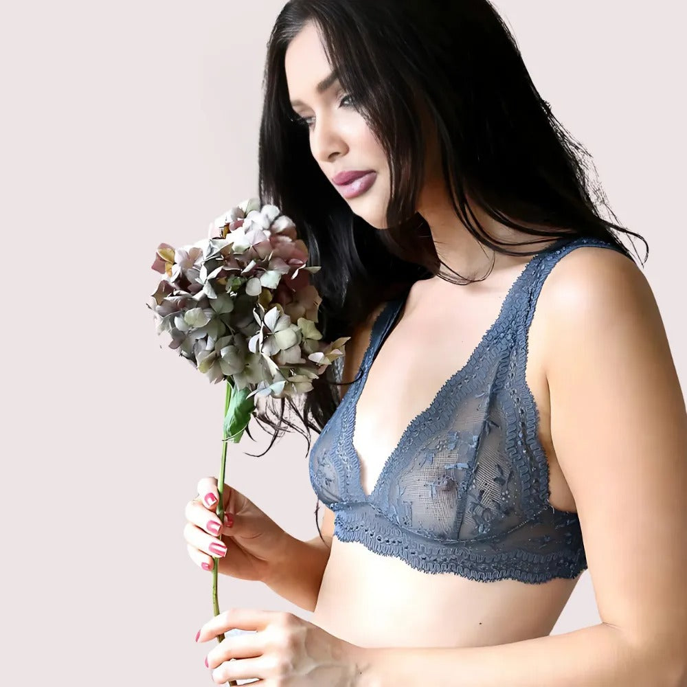 French Daina Elite Bralette Gift Set – Luxury Lace in a Chic Box